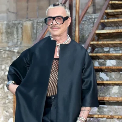 Λάκης Γαβαλάς: Μια φορά μου έκλεψαν την πούδρα στη φυλακή και τελικά μου έφεραν ταλκ από το ιατρείο