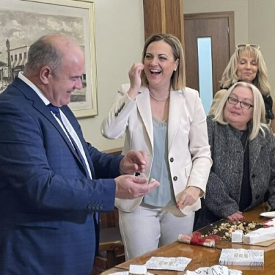 Για δες καιρό που διάλεξε…