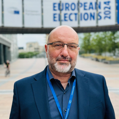 Σάκης Αρναούτογλου: Η Τουρκία συνεχίζει να φιμώνει τη δημοσιογραφία – Η Ευρώπη δεν μπορεί να σιωπά.