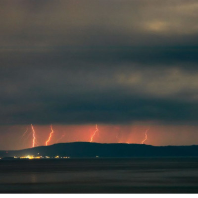 Καταιγίδες και πάνω από 20.000 κεραυνοί έπεσαν το Σάββατο – Πού καταγράφηκε το εντυπωσιακό φαινόμενο