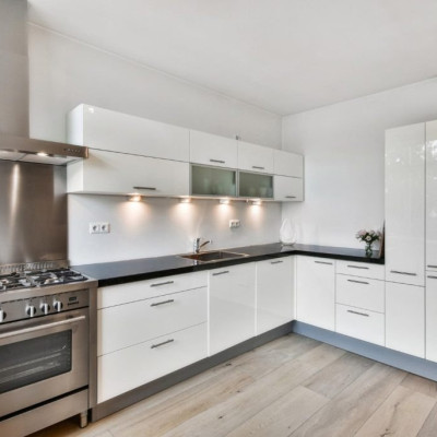 Ποιά είναι τα 9 καλύτερα υλικά για ντουλάπια κουζίνας για το 2025;