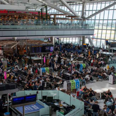 Δεύτερη ημέρα χάους στα ευρωπαϊκά αεροδρόμια μετά την κυβερνοεπίθεση