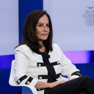 Άννα Διαμαντοπούλου: Οι δήθεν λύσεις της πλατείας και του καφενείου οδηγούν στην καταστροφή!