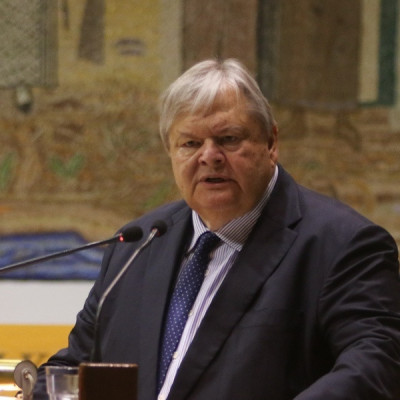 Ευάγγελος Βενιζέλος: Η χώρα έχει καταστεί μη διακυβερνήσιμη Ευάγγελος Βενιζέλος: Η χώρα έχει καταστεί μη διακυβερνήσιμη
