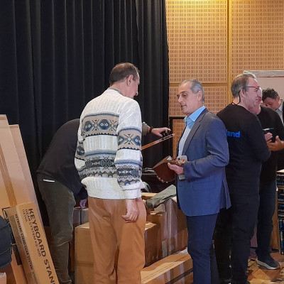 Από τη Περιφερειακή Ενότητα Σερρών Δωρεά μουσικών οργάνων στο Μουσικό Σχολείο Σερρών