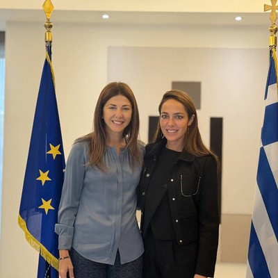 Για το στεγαστικό φοιτητών και εκπαιδευτικών και την επέκταση των σχολικών γευμάτων Συνάντηση Ζαχαράκη –Μιχαηλίδου Για το στεγαστικό φοιτητών και εκπαιδευτικών και την επέκταση των σχολικών γευμάτων Συνάντηση Ζαχαράκη –Μιχαηλίδου