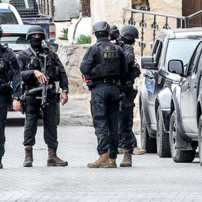 Βορίζια: «Είχε ριπάτο όπλο και μας πυροβολούσε» - Μετασκευασμένο Glock ψάχνουν οι αρχές