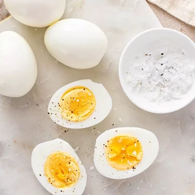 Τι κερδίζουν όσοι τρώνε βραστά αυγά κάθε μέρα – Τι ισχύει για όσους έχουν υψηλή χοληστερόλη