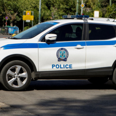 Ανήλικη βρέθηκε με αεροβόλο όπλο στην Καλαμάτα - Συνελήφθη εκείνη και η μητέρα της