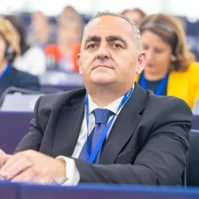 Έκκληση των Ευρωβουλευτών Μπελέρη, Αυτιά & Κεφαλογιάννη για άμεση προστασία της ελληνικής κομπόστας και μελιού