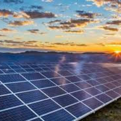 Διανομή εντύπου εταιρείας που επιδιώκει εγκατάσταση Φ/Β πάρκου στην Κορμίστα