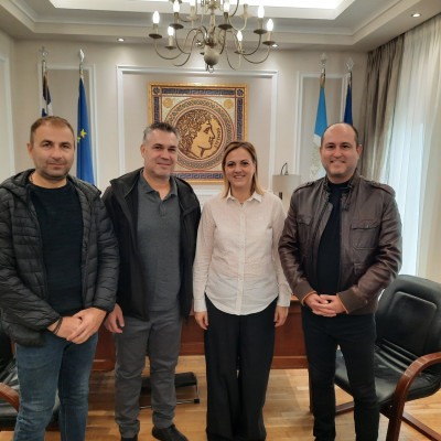 Συνάντηση της Δημάρχου Σερρών με την Ένωση Αστυνομικών Υπαλλήλων Σερρών Συνάντηση της Δημάρχου Σερρών με την Ένωση Αστυνομικών Υπαλλήλων Σερρών