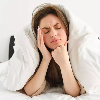 Γιατί δεν «σηκώνουμε» το αλκοόλ όσο μεγαλώνουμε; Ένας επιστήμονας εξηγεί