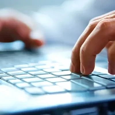 Προσοχή! Νέα απάτη με δήθεν επιστολή (e-mail) του Υπουργείου Ανάπτυξης για «ΔΩΡΕΑΝ πακέτο γιορτών»