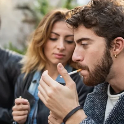 «Καπνίζω κάτω από 5 τσιγάρα την ημέρα, πειράζει;» – Νέα μελέτη απαντά