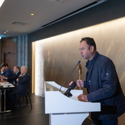 Τα…άκουσαν από τους κτηνοτρόφους των Σερρών οι δήμαρχοι της Κεντρικής Μακεδονίας που συνεδρίαζαν στη Θεσσαλονίκη παρουσία του ΥΠΕΣ