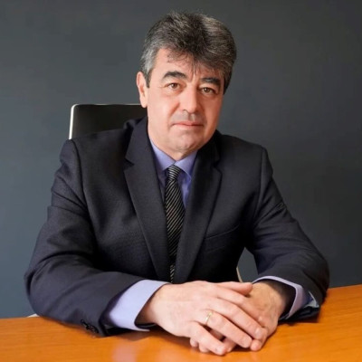 Ο Χαράλαμπος Μπιλλίνης σε ρόλο Τσιόδρα για την ευλογιά Ο Χαράλαμπος Μπιλλίνης σε ρόλο Τσιόδρα για την ευλογιά