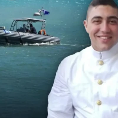 Νίκος Καρακλάς: «Σκότωσαν το παιδί μου και το κρέμασαν» – Όσα λέει η μητέρα του λιμενικού που βρέθηκε απαγχονισμένος στη Λέσβο