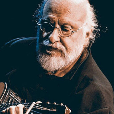 Η ΠΕΔΚΜ αποχαιρετά με συγκίνηση τον Διονύση Σαββόπουλο