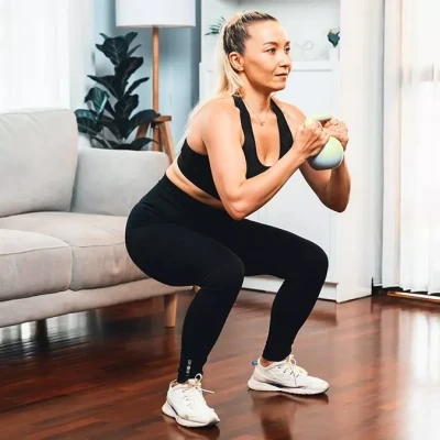 5 κλασικές ασκήσεις που διαλύουν το λίπος στην κοιλιά – Ιδανικές για 50χρονους