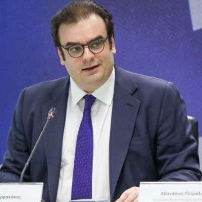 Κυριάκος Πιερρακάκης- Από το -25% του ΑΕΠ στη δημοσιονομική σταθερότητα