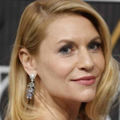 Οι Κλερ Ντέινς και Γιούαν ΜακΓκρέγκορ πρωταγωνιστούν στο νέο ψυχολογικό θρίλερ του Hulu «The Spot»