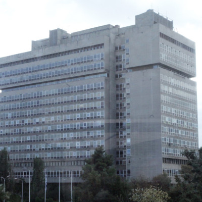 Στο επετειακό πρωθυπουργικό χρονολόγιο της δεκαετίας δεν χώρεσαν ούτε οι υποκλοπές