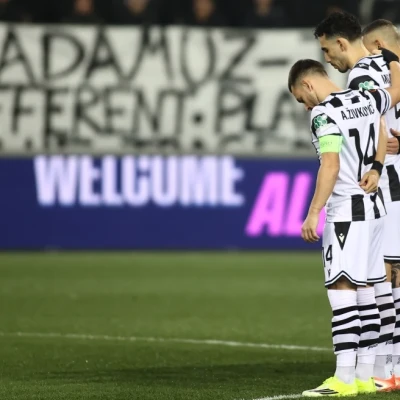 Συγκλονίζουν τα μηνύματα των παικτών του ΠΑΟΚ για τους οπαδούς που χάθηκαν στη Ρουμανία: «Τους πήρε η αγάπη τους για σένα»