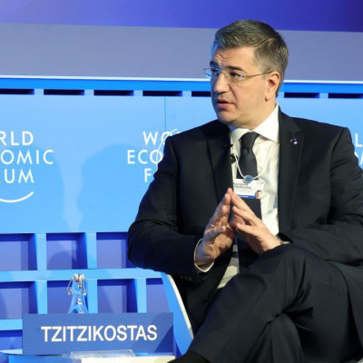 Απόστολος Τζιτζικώστας: Δυο νέες ευρωπαϊκές στρατηγικές για τη ναυτιλία και τα λιμάνια.