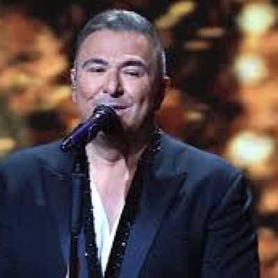 Αντώνης Ρέμος: Το πρόβλημα υγείας και η αναβολή των εμφανίσεων με τον Χρήστο Μάστορα