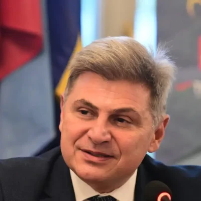 Νικόλας Φαραντούρης -Ο ΣΥΡΙΖΑ απομακρύνθηκε από τα μαζικά κινήματα