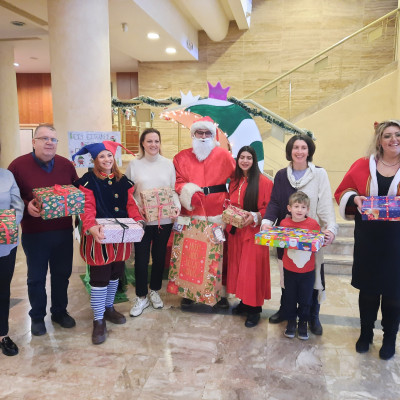 Δήμος Σερρών: Συγκινητική ανταπόκριση των Σερραίων στη δράση «Γίνε Άη Βασίλης για ένα παιδί»