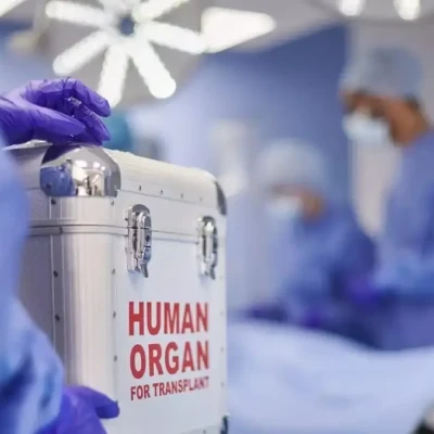 Ιστορική διπλή μεταμόσχευση για 11χρονη στο Κολοράντο: Ξεκινά από την αρχή με καινούρια καρδιά και ήπαρ