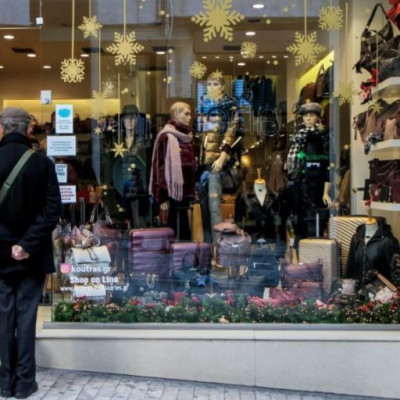 Το ωράριο των καταστημάτων σήμερα στην αγορά των Σερρών