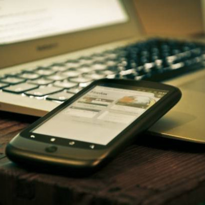 Νέο απατηλό μήνυμα για δήθεν πληρωμή τροχονομικής παράβασης