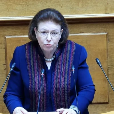 Λίνα Μενδώνη -Η Καστοριά μπορεί να επιτύχει οικονομική πρόοδο, κοινωνική συνοχή και ευημερία