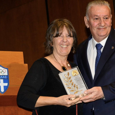 Σέρρες - Βραβεύτηκε η Μαρία Λίγκα για την συμβολή της στην ανάπτυξη της θεραπευτικής ιππασίας