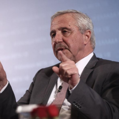 Καμία απάντηση του ΓΓ του ΝΑΤΟ Μαρκ Ρούτε στον Γιάννη Μανιάτη για το άρθρο 5 του ΝΑΤΟ