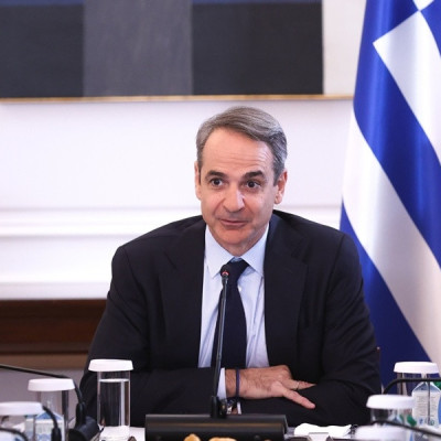 Μετά το άνοιγμα του …Τριωδίου άνοιξε η κουβέντα για την αναθεώρηση του Συντάγματος