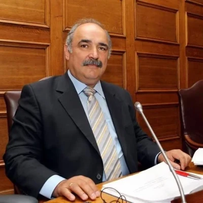 Φώτα στα χιόνια !Ολόφωτα ! Γράφει ο Μάρκος Μπόλαρης