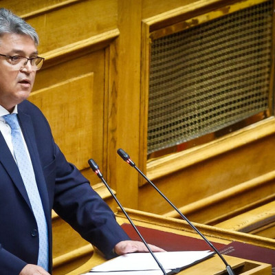 Δημήτρης Νατσιός- Απαράδεκτο το περιεχόμενο των σχολικών βιβλίων της Αλβανίας