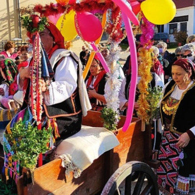 Σε Νέα Πέτρα, Μονοκκλησιά και Χαροπό το έθιμο της “Μπάμπως” η “Βρεξούδια”