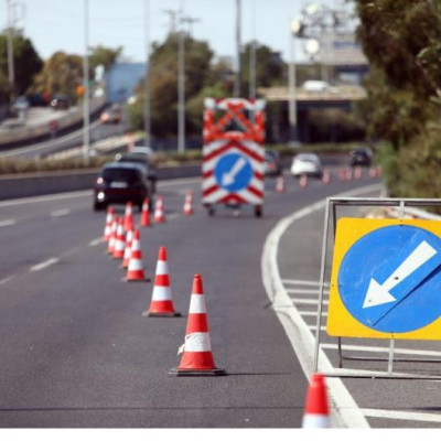 Προσωρινές κυκλοφοριακές ρυθμίσεις για οικοδομικές εργασίες επί της οδού Αριστοτέλους