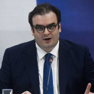 Προστασία της πρώτης κατοικίας υπόσχεται ο Πιερρακάκης-Δεν είναι υποχρεωτική η συμμετοχή των πιστωτών!