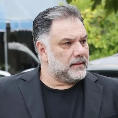 Ξέσπασε ο Γρηγόρης Αρναούτογλου: «Βλέπει όλος ο πλανήτης και ένας δεν έβαψε πάλι τις γραμμές»