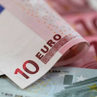 ΓΣΕΕ & ΚΕ.Π.Ε.Α. ενημερώνουν τους μισθωτούς του ιδιωτικού τομέα -Πώς αμείβεται η 25η Μαρτίου