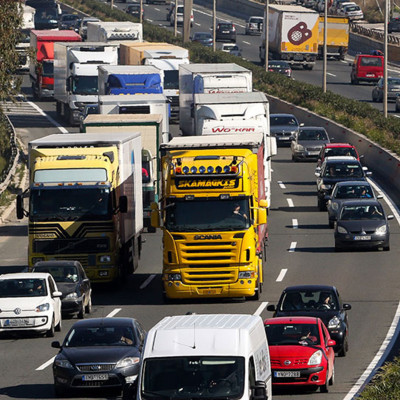Απαγόρευση κυκλοφορίας φορτηγών μέγιστου επιτρεπόμενου βάρους άνω των 3,5 τόνων κατά την περίοδο εορτασμού του Πάσχα