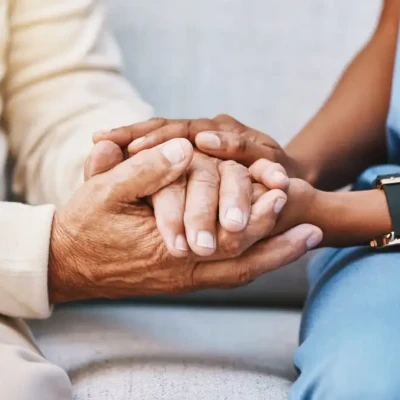 Σατανική οικιακή βοηθός δολοφόνησε τον έναν εργοδότη και άρπαξε πλάκες χρυσού από τον άλλον – Πώς οι αρχές συνέδεσαν τις δύο υποθέσεις