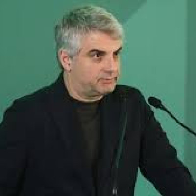 Ενότητα σημαίνει σύνθεση διαφορετικών απόψεων