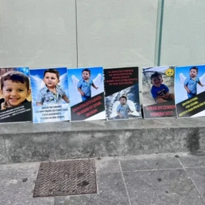 «Δεν με ρώτησε για το παιδί, αλλά αν έφαγαν τα σκυλιά»: Συγκλόνισε η κατάθεση αστυνομικού στη δίκη για τον 3χρονο Άγγελο